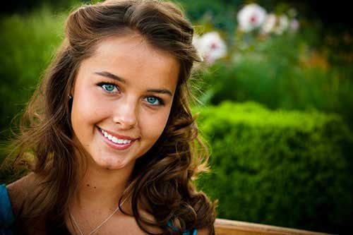 Senior picture girl