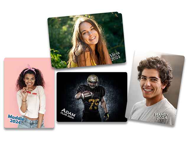 Wallet size photos. Graduation wallet size photos